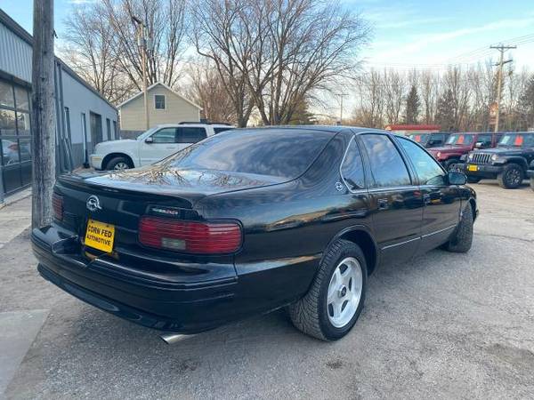 1995 Chevrolet Caprice Classic/Impala SS 4dr Sedan - cars & trucks -... for sale in CENTER POINT, IA – photo 5