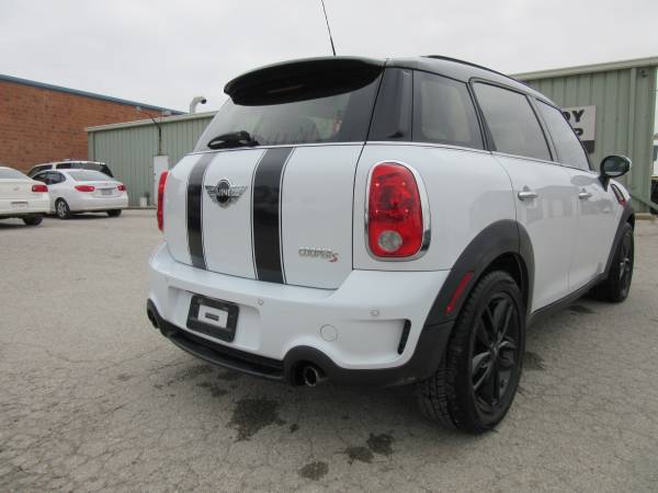 2012 MINI COOPER - FWD 4 CYL MANUAL - cars & trucks - by dealer -... for sale in Oklahoma City, NM – photo 2