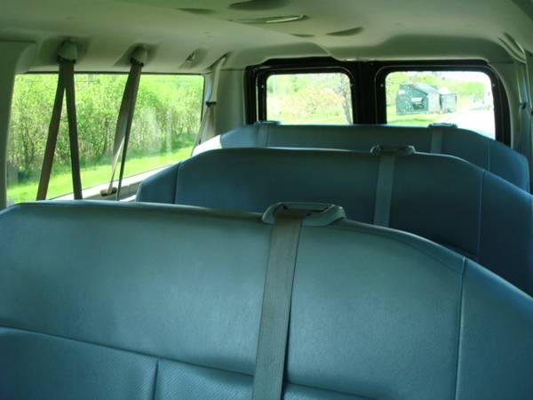 2012 Ford E-350 E350 Econoline Passenger or Cargo Van NO RUST ! for sale in Highland Park, IL – photo 9