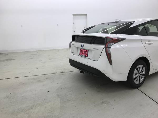 2017 Toyota Prius - - by dealer - vehicle automotive for sale in Kellogg, MT – photo 12