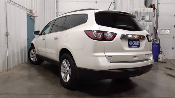 2013 CHEVROLET TRAVERSE LT AWD SUV, STUNNING - SEE PICS - cars &... for sale in Gladstone, MI – photo 5