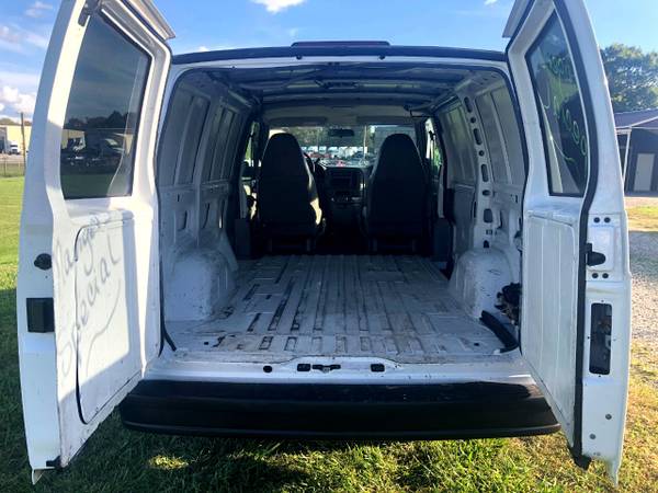 2001 Chevrolet Astro Cargo Van 111.2" WB RWD - cars & trucks - by... for sale in Greensboro, NC – photo 5