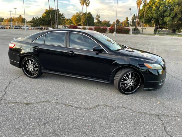 2007 Toyota Camry SE - cars & trucks - by owner - vehicle automotive... for sale in Wilmington, CA – photo 4