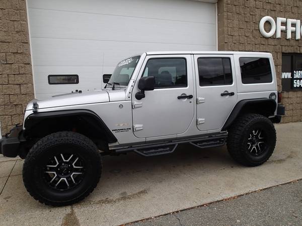 2012 Jeep Wrangler Unlimited 6 cyl, auto, lifted, New 35's - cars &... for sale in Chicopee, NY – photo 12