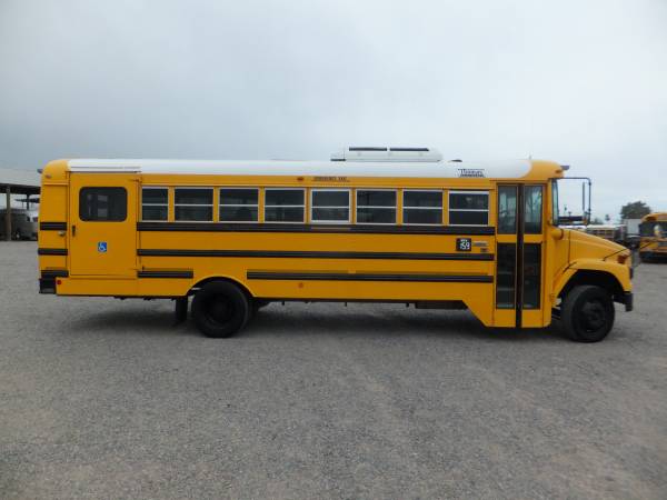 2007 Thomas 44 passenger Special Needs School Bus mfd on FS65 for sale in Phoenix, AZ – photo 4