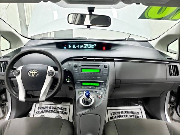 2010 Toyota Prius II - - by dealer - vehicle for sale in WAUKEGAN, IL – photo 13