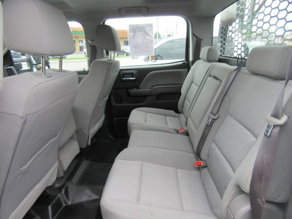 2017 Chevy Silverado 3500HD 4X4 Crew Cab 10 Knapheide Flatbed! for sale in Billings, ND – photo 18