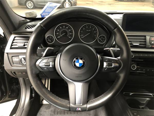 2018 BMW 3 Series 330i xDrive - - by dealer - vehicle for sale in Buffalo, NY – photo 18