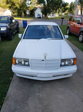 Classic 1987 Mercedes-Benz 190E LOW MILEAGE - cars & trucks - by... for sale in Lavergne, TN – photo 2