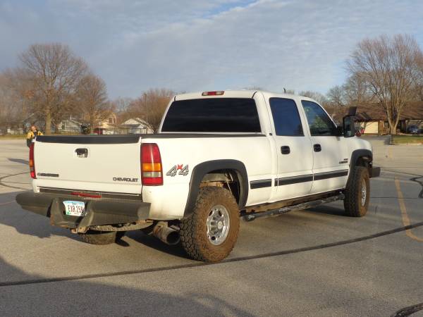 CHEVY 02 DURAMAX CREW CAB !!RUST FREE!! - cars & trucks - by owner -... for sale in Des Moines, IA – photo 2