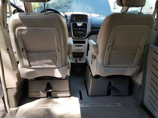 2013 Chrysler Town and Country Wheelchair Mobility Van | 43k Miles -... for sale in Bellingham, WA – photo 10