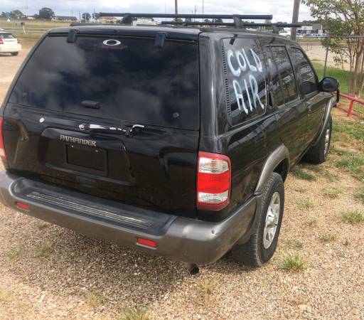 1999 NISSAN PATHFINDER for sale in Cleburne, TX – photo 4