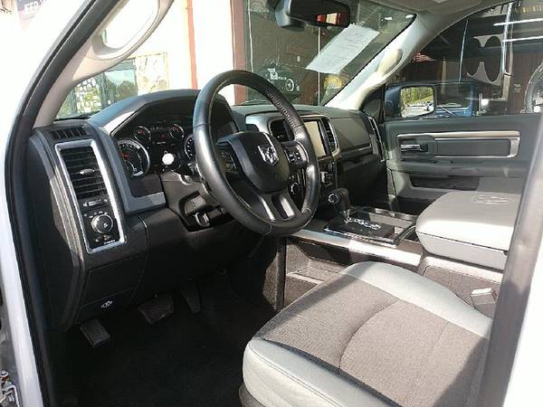 2013 RAM 1500 SLT Crew Cab SWB 4WD - - by dealer for sale in Cleveland, SC – photo 19