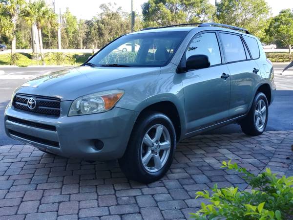 2006 TOYOTA RAV4 2.4L 3ROW - cars & trucks - by owner - vehicle... for sale in Naples, FL – photo 2