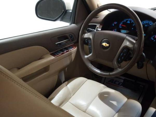2013 Chevrolet Suburban 1500 LT - SUV for sale in Comanche, TX – photo 9