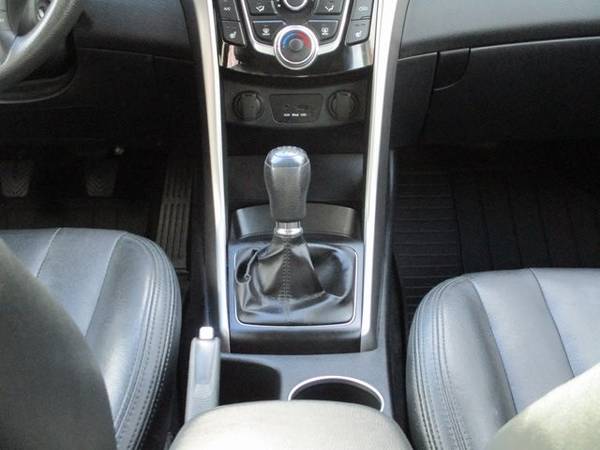 MANUAL 2013 Hyundai Elantra GT Hatchback HEATED SEATS WARRANTY 4EVER... for sale in Shelton, WA – photo 23