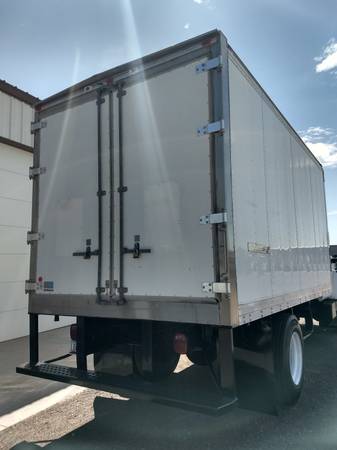 Refrigerated Box Truck 11, 400 Original Miles! - - by for sale in Addison, TX – photo 6