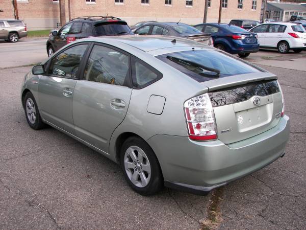 2008 TOYOTA PRIUS - cars & trucks - by dealer - vehicle automotive... for sale in Pittsburgh, PA – photo 5