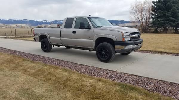 2005 Chevy 2500 HD Duramax - - by dealer - vehicle for sale in Stevensville, MT – photo 2