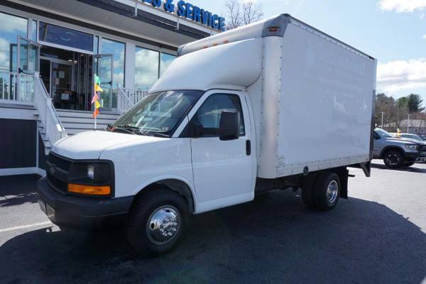 2016 Chevrolet Chevy Express Cutaway 3500 2dr 139 for sale in Plaistow, VT – photo 2