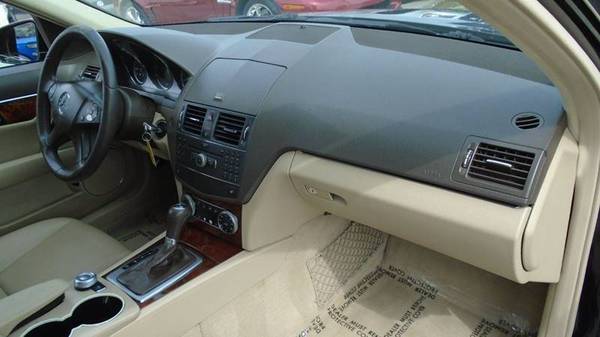 2010 mercedes c AWD,,118000 miles,,clean car,$8450 **Call Us Today... for sale in Waterloo, IA – photo 10