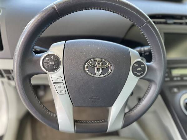 2010 Toyota Prius IV - - by dealer - vehicle for sale in Pearl City, HI – photo 7