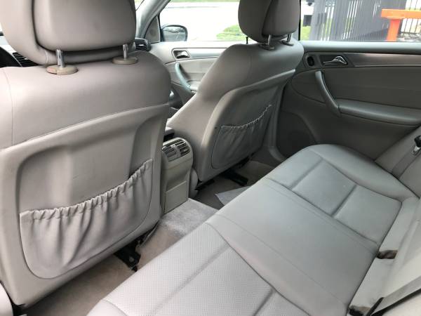 2006 Mercedes Benz C230 * FINANCING AVAILABLE - cars & trucks - by... for sale in Miami, FL – photo 9