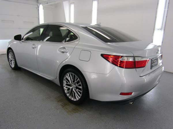 2013 Lexus ES 350 4dr Sdn - - by dealer - vehicle for sale in Carrollton, TX – photo 6