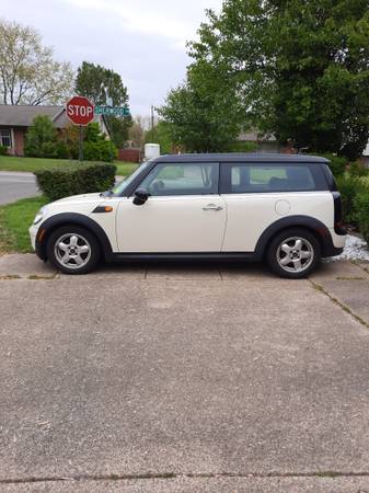 Mini Cooper Clubman 2009 for sale in Other, IN – photo 2