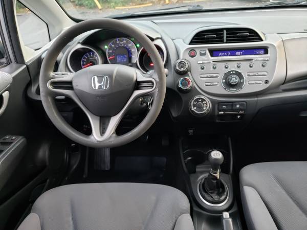 > 2010 Honda Fit HB 1-OWNER! 5-SPD MANUAL 96K M. TRADE-IN'S WELCOME!... for sale in Sunnyvale, CA – photo 3