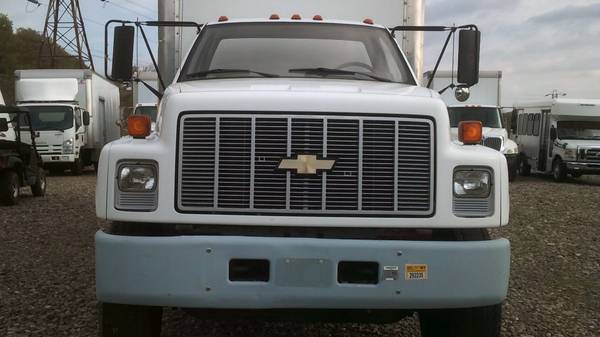 1990 CHEVY KODIAK 27,100 GVWR 22'BOX - cars & trucks - by owner -... for sale in Falconer, NY – photo 2