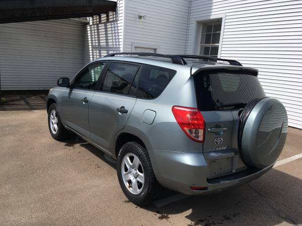 2007 Toyota RAV4 - - by dealer - vehicle automotive sale for sale in Quarryville, PA – photo 3
