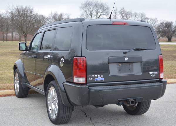 2011 Dodge Nitro - - by dealer - vehicle automotive sale for sale in Indianapolis, IN – photo 3