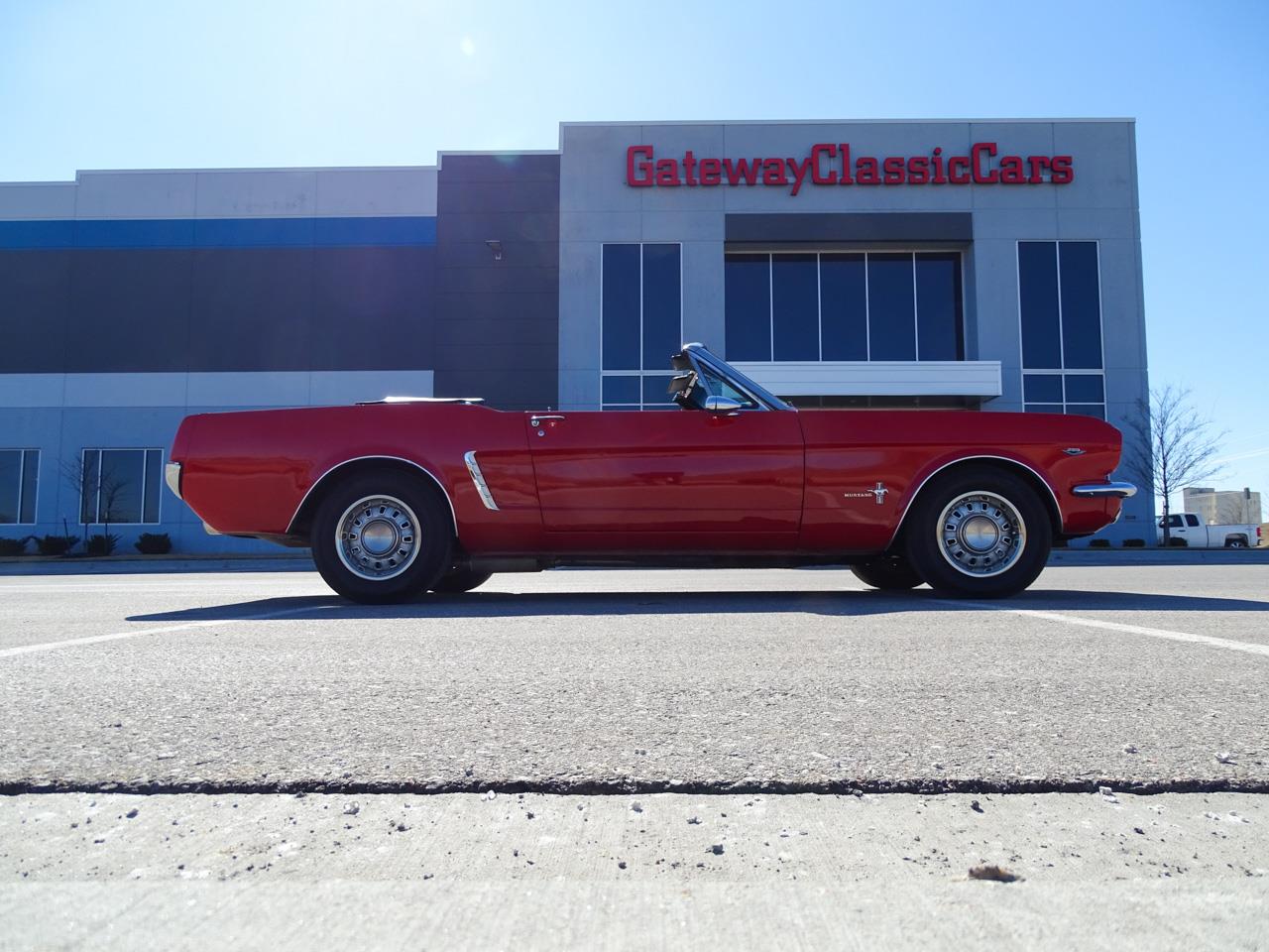 1965 Ford Mustang for sale in O'Fallon, IL – photo 32