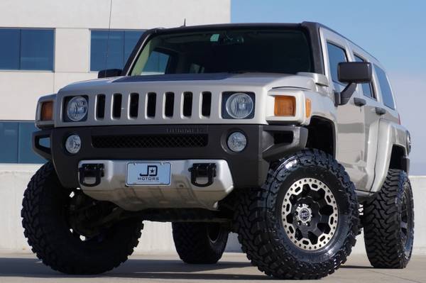 2008 HUMMER H3 Lifted 4WD SUV Custom Wheels Look Inside - cars for sale in Austin, TX – photo 2