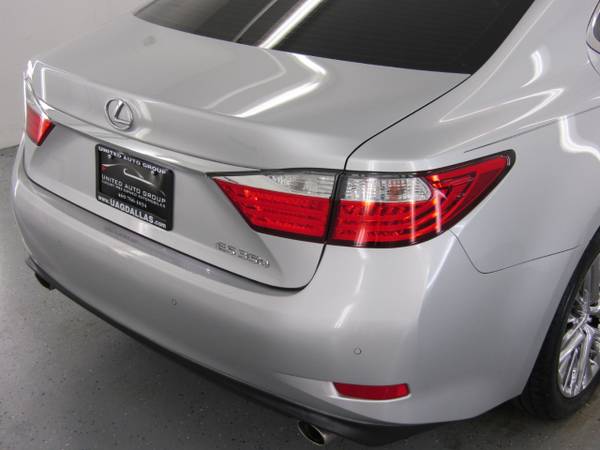 2013 Lexus ES 350 4dr Sdn - - by dealer - vehicle for sale in Carrollton, TX – photo 20