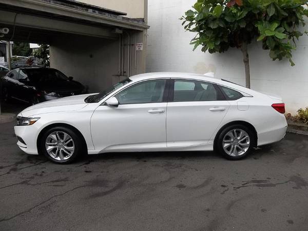 Clean/Just Serviced And Detailed/2018 Honda Accord Sedan/On for sale in Kailua, HI – photo 5