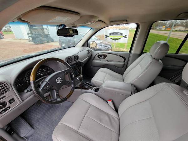 2006 Buick Rainier CXL - AWD - Leather - 138K Miles - cars & for sale in Worthing, SD – photo 6