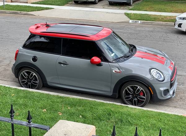 Rare 2017 JCW mini hardtop with sunroof and extras for sale in Independence, CA – photo 3
