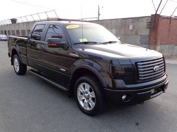 2012 Ford F150 Supercrew FX4 Off Road Package F 150 4 door Crew Cab for sale in Somerville, MA – photo 2