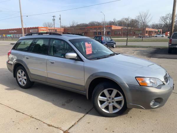 2007 Subaru Outback 2.5I LTD - cars & trucks - by dealer - vehicle... for sale in Madison, WI – photo 2