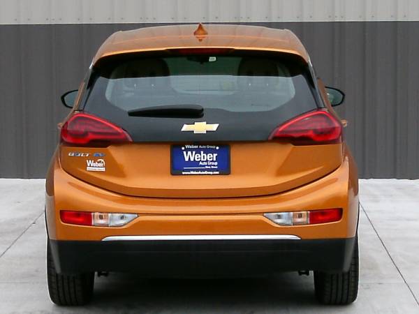 2017 Chevrolet Bolt-Like New! Excellent Condition! Very Economical! for sale in Silvis, IA – photo 2