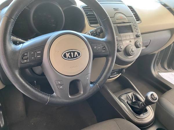 2010 KIA SOUL ! - 94, 000 ONE OWNER MILES - GRAY - - by for sale in Phoenix, AZ – photo 10