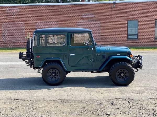 1977 TOYOTA LAND CRUISER - Financing Available! - cars & trucks - by... for sale in Mamaroneck, NY – photo 4