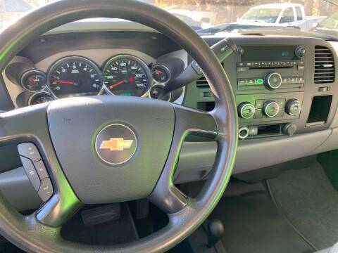 2011 Chevrolet Silverado 2500 - cars & trucks - by dealer - vehicle... for sale in Prospect, CT – photo 13