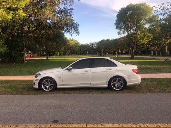2012 Mercedes Benz C 250, Blue efficiency package for sale in Miami, FL – photo 7