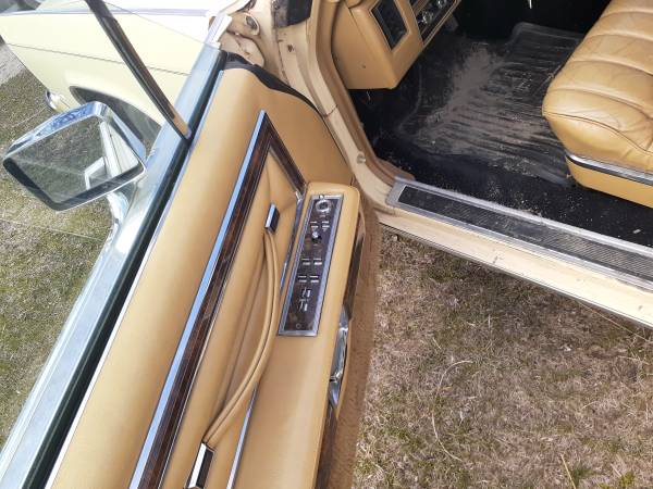 77 Lincoln Continental Towncar for sale in Waverly, MN – photo 6