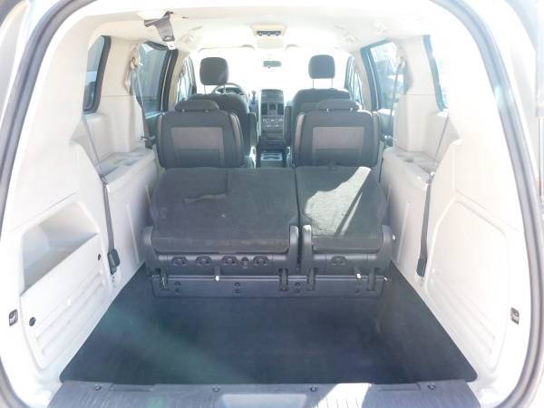 2010 Dodge Caravan - cars & trucks - by owner - vehicle automotive... for sale in Niles, IN – photo 9