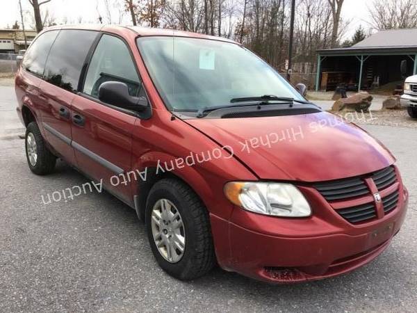 AUCTION VEHICLE: 2007 Dodge Grand Caravan - cars & trucks - by... for sale in Williston, VT – photo 2