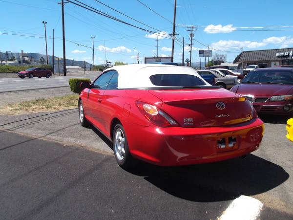 2006 Toyota Solara Convertible-Stop by see for yourself - cars & for sale in Medford, OR – photo 3